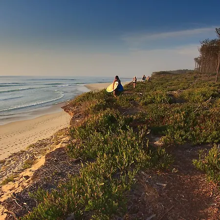 Oporto Surf Camp איזמוריס