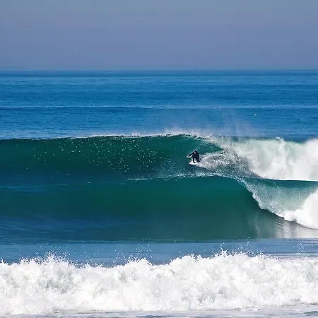 Oporto Surf Camp איזמוריס