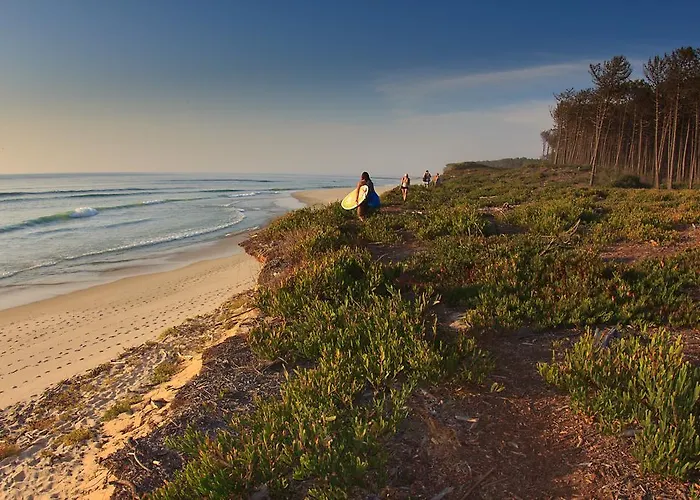 Oporto Surf Camp Эшмориш