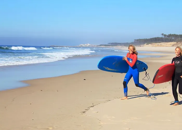 Хостел Oporto Surf Camp Эшмориш